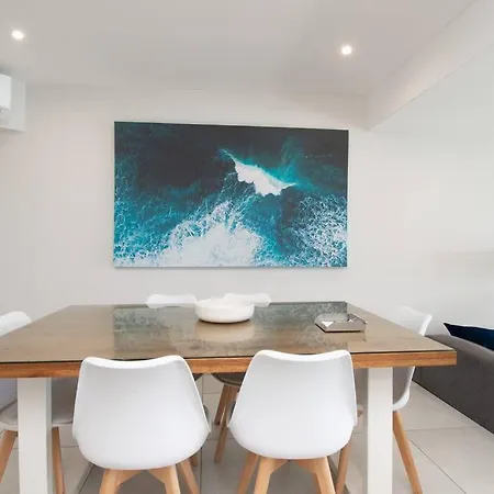 1001 Bermudas Modern 3 Bedroom Beach Front Sea View Apartment Durban Exterior foto